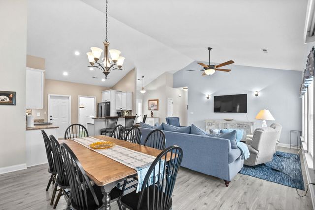 700 Weston Dr., Conway, SC 29526