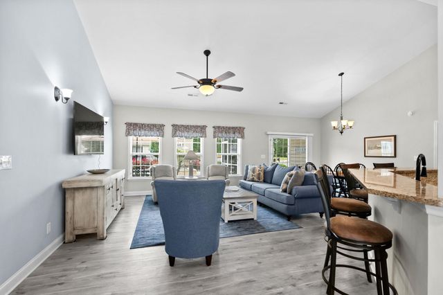 700 Weston Dr., Conway, SC 29526