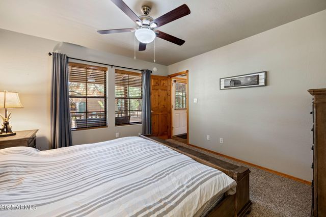 2692 PALOMINO Trail, Overgaard, AZ 85933