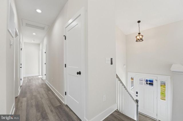 28549 ELEYS FORD, Richardsville, VA 22736