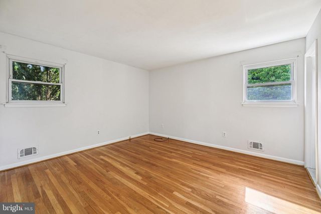 4002 DEE JAY DR, Ellicott City, MD 21042