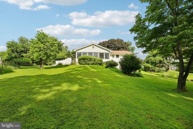 4002 DEE JAY DR, Ellicott City, MD 21042