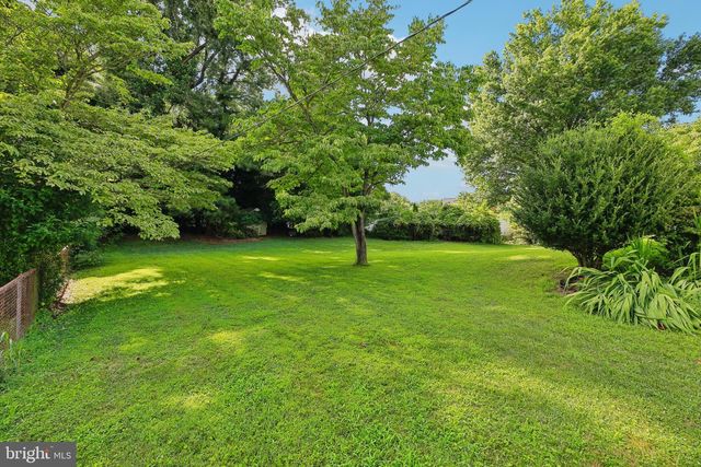 4002 DEE JAY DR, Ellicott City, MD 21042