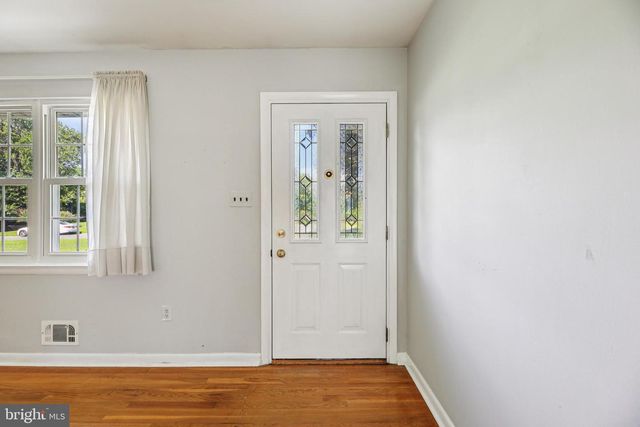 4002 DEE JAY DR, Ellicott City, MD 21042