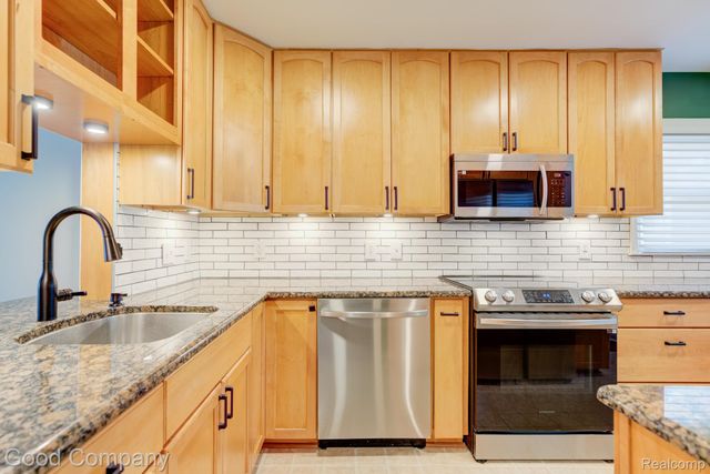 1024 Wyandotte Avenue, Royal Oak, MI 48067