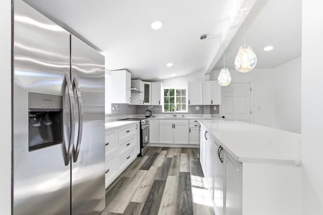 237 Wood Avenue, Nekoosa, WI 54457