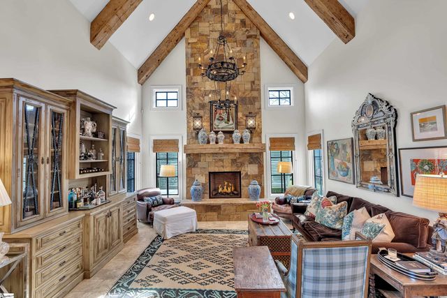 1005 Garlington Road, Greenville, SC 29615