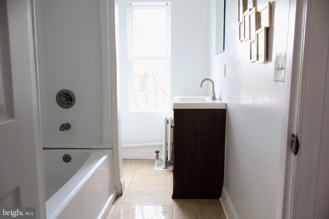 445 W HANSBERRY ST, Philadelphia, PA 19144