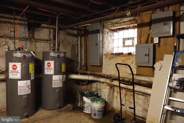 445 W HANSBERRY ST, Philadelphia, PA 19144