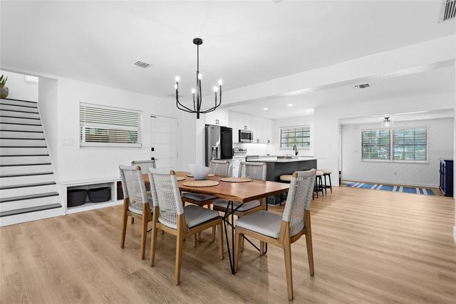 2480 ALAMEDA AVENUE, Sarasota, FL 34234
