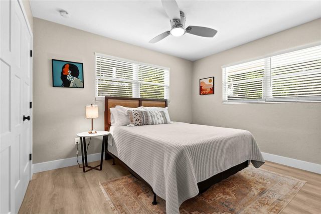 2480 ALAMEDA AVENUE, Sarasota, FL 34234