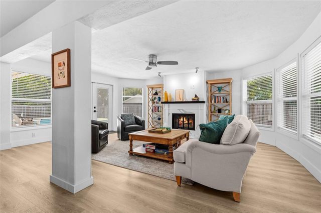 2480 ALAMEDA AVENUE, Sarasota, FL 34234