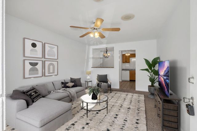 3089 Woody Ln, Clarksville, TN 37043