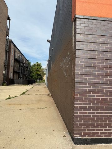 2109 S Ashland Avenue 1S, Chicago, IL 60608