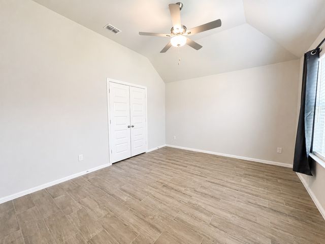 3720 Yarrow Drive, Denton, TX 76226