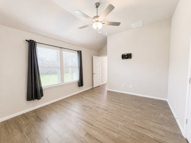 3720 Yarrow Drive, Denton, TX 76226