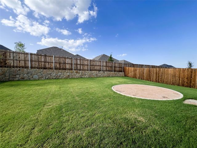 3720 Yarrow Drive, Denton, TX 76226