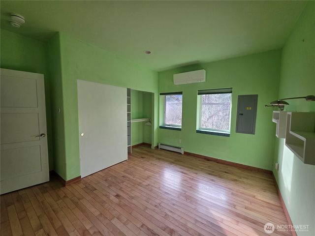 554 Briarwood Lane, Brinnon, WA 98320