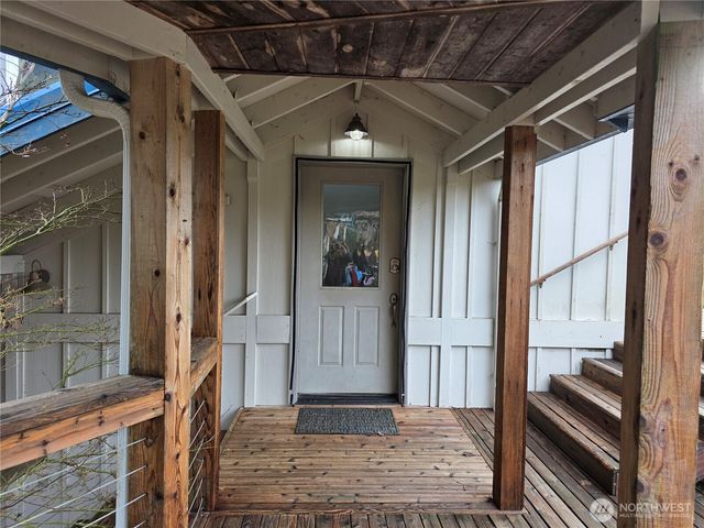 554 Briarwood Lane, Brinnon, WA 98320