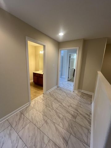 857 Malabu Drive 8100, Lexington, KY 40502