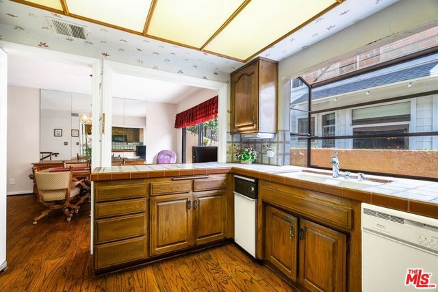 802 3rd Street B, Santa Monica, CA 90403