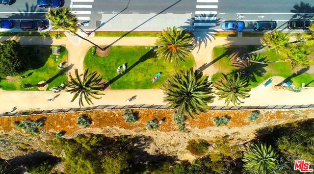 802 3rd Street B, Santa Monica, CA 90403