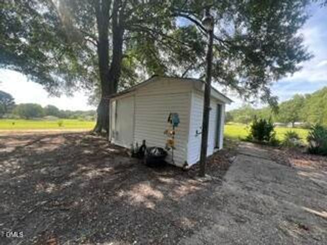 4474 Autryville Road, Autryville, NC 28318