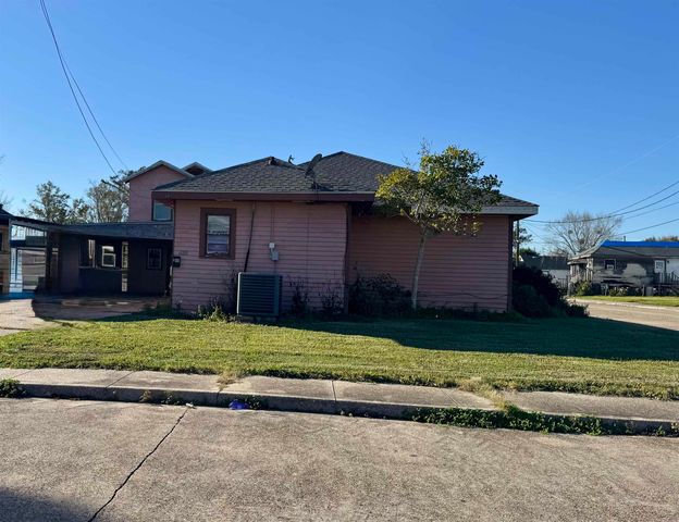 600 Columbus St, Houma, LA 70364