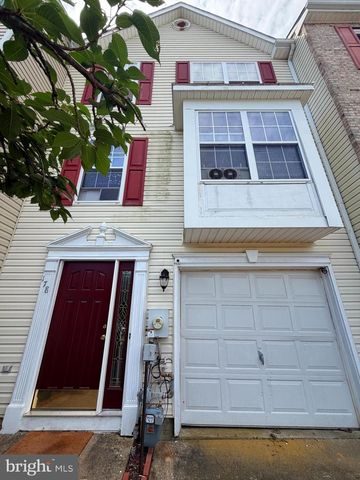 178 VERSAILLES CT, Newark, DE 19702