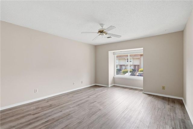 2092 Powers Ferry Trace SE, Marietta, GA 30067