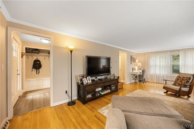 104 West Way, Camillus, NY 13031
