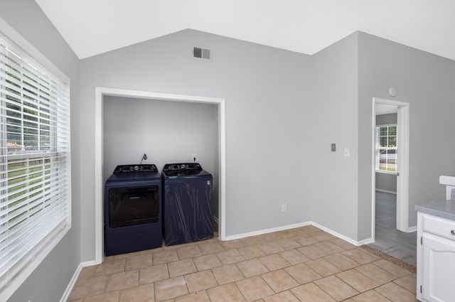 4235 WAGON TRAIL CV, Memphis, TN 38109