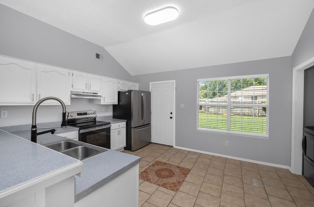 4235 WAGON TRAIL CV, Memphis, TN 38109