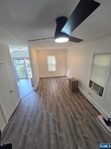 24 Pleasant 1, Clifton, NJ 07013