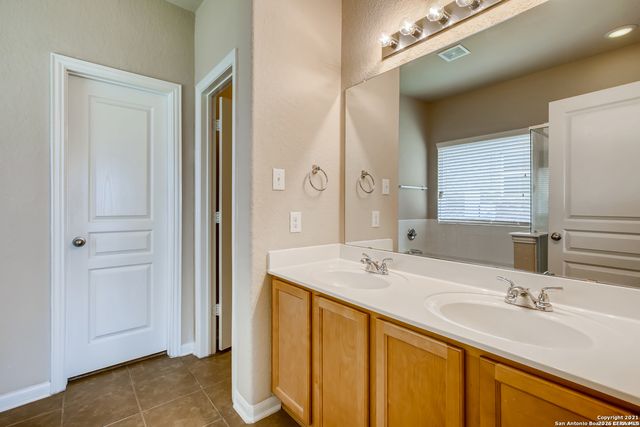 4427 Loring, Converse, TX 78109