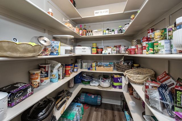 14 Majestic Court, Maumelle, AR 72113