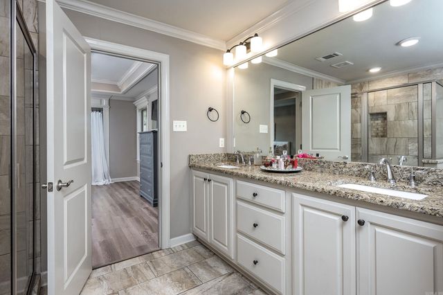 14 Majestic Court, Maumelle, AR 72113