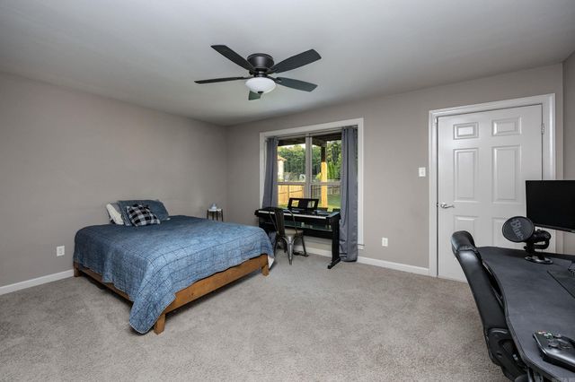 14 Majestic Court, Maumelle, AR 72113