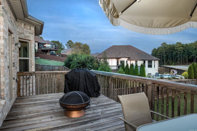 14 Majestic Court, Maumelle, AR 72113