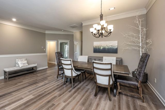 14 Majestic Court, Maumelle, AR 72113