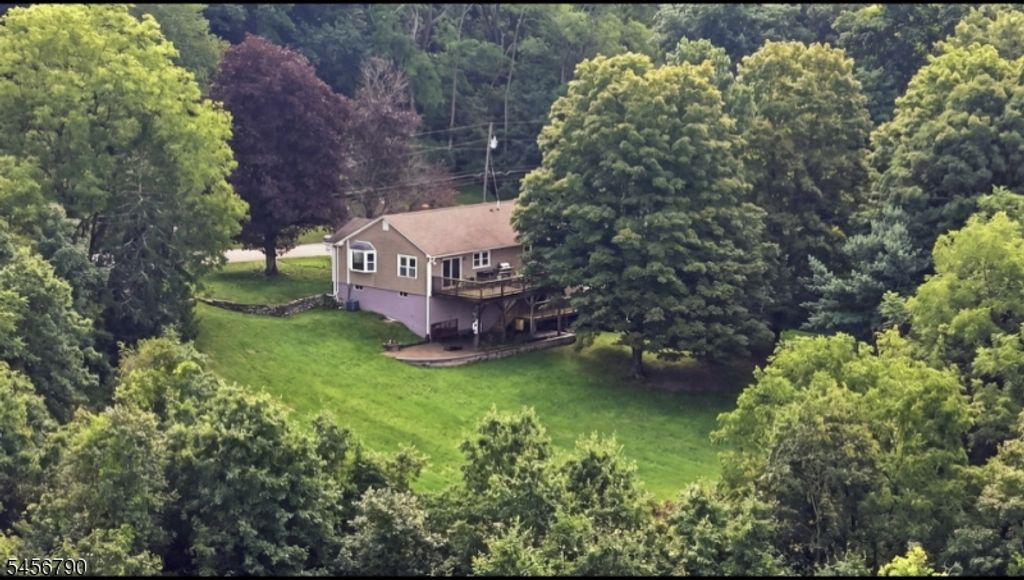 37 Central School Rd, Wantage Twp., NJ 07461 — exterior