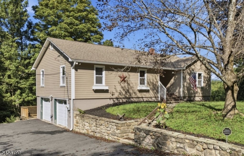 37 Central School Rd, Wantage Twp., NJ 07461 — photo 4