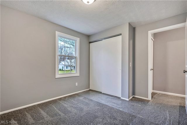 6518 Lorraine Avenue NW, Massillon, OH 44646