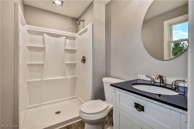 6518 Lorraine Avenue NW, Massillon, OH 44646