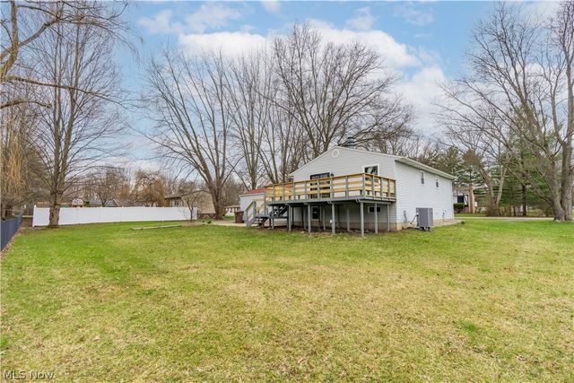 6518 Lorraine Avenue NW, Massillon, OH 44646