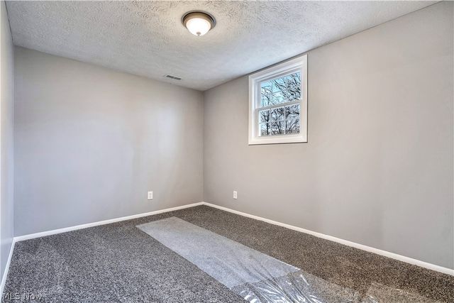 6518 Lorraine Avenue NW, Massillon, OH 44646