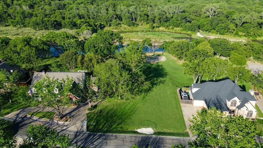 8820 Ravenswood Road, Granbury, TX 76049 — photo 5