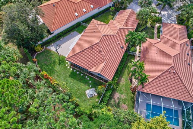 150 Lost Bridge Drive, Palm Beach Gardens, FL 33410