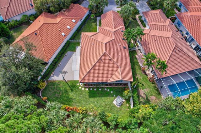 150 Lost Bridge Drive, Palm Beach Gardens, FL 33410