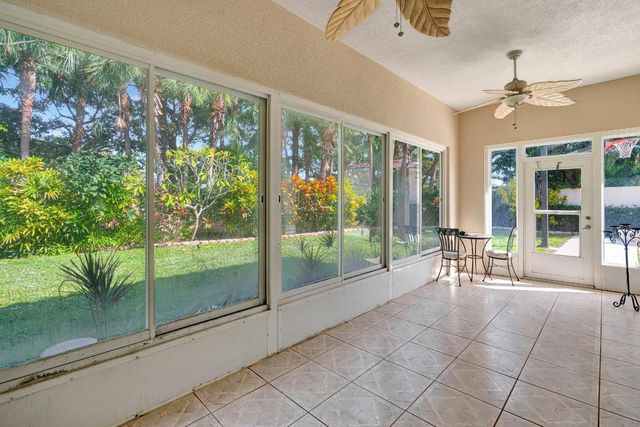 150 Lost Bridge Drive, Palm Beach Gardens, FL 33410